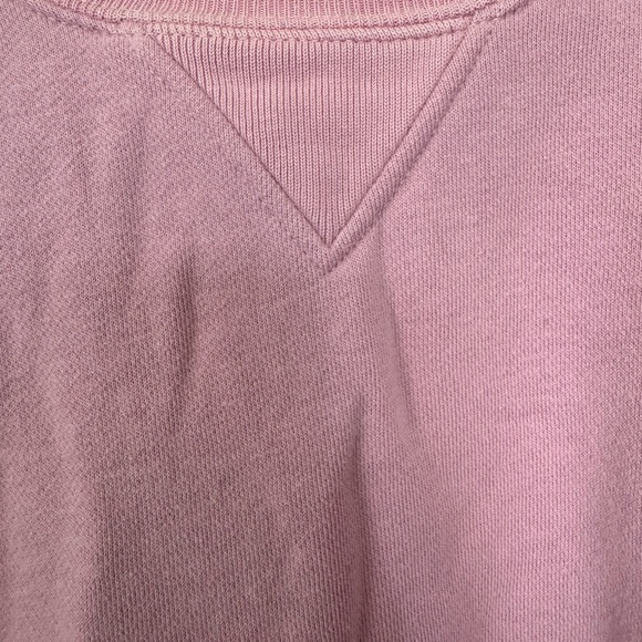 IZOD M pink sweatshirt. Excellent used condition - Picture 3 of 5